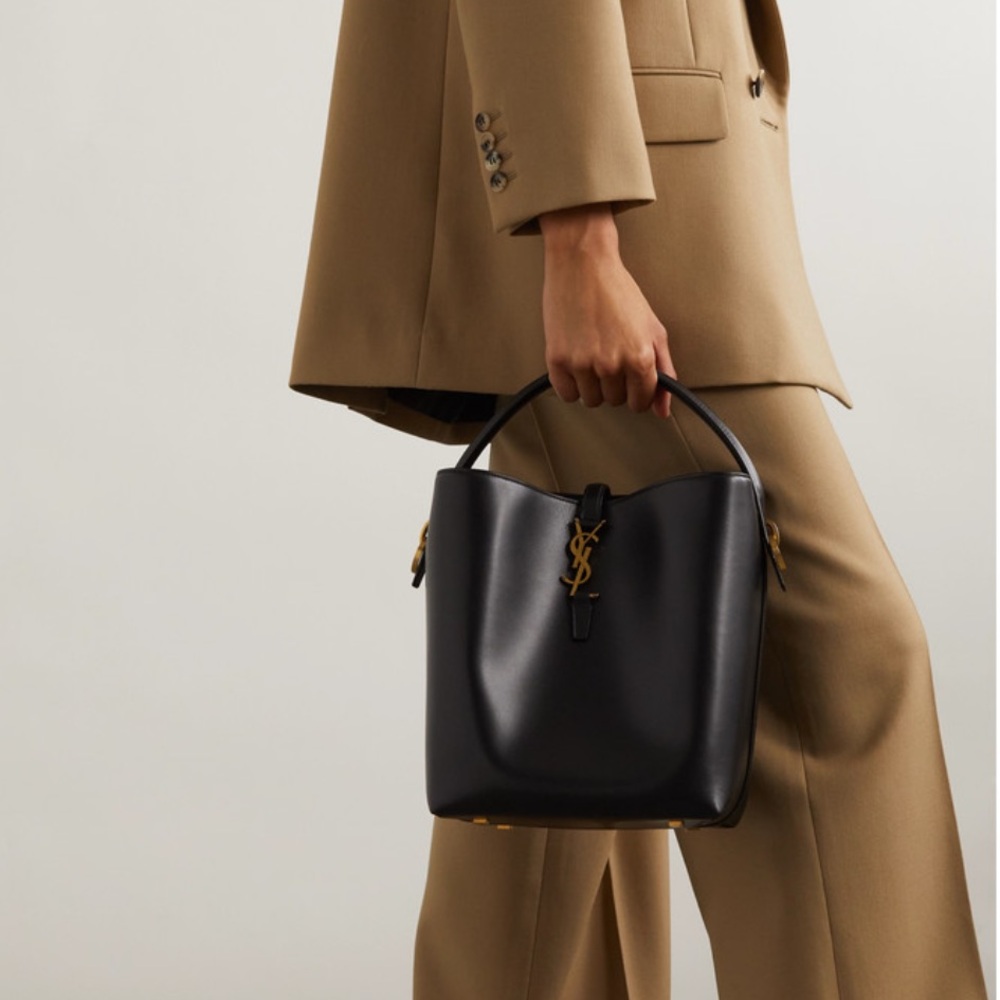 Saint Laurent | Le 37 Bucket Bag in Black Brushed Suede - Picture 3 of 3
